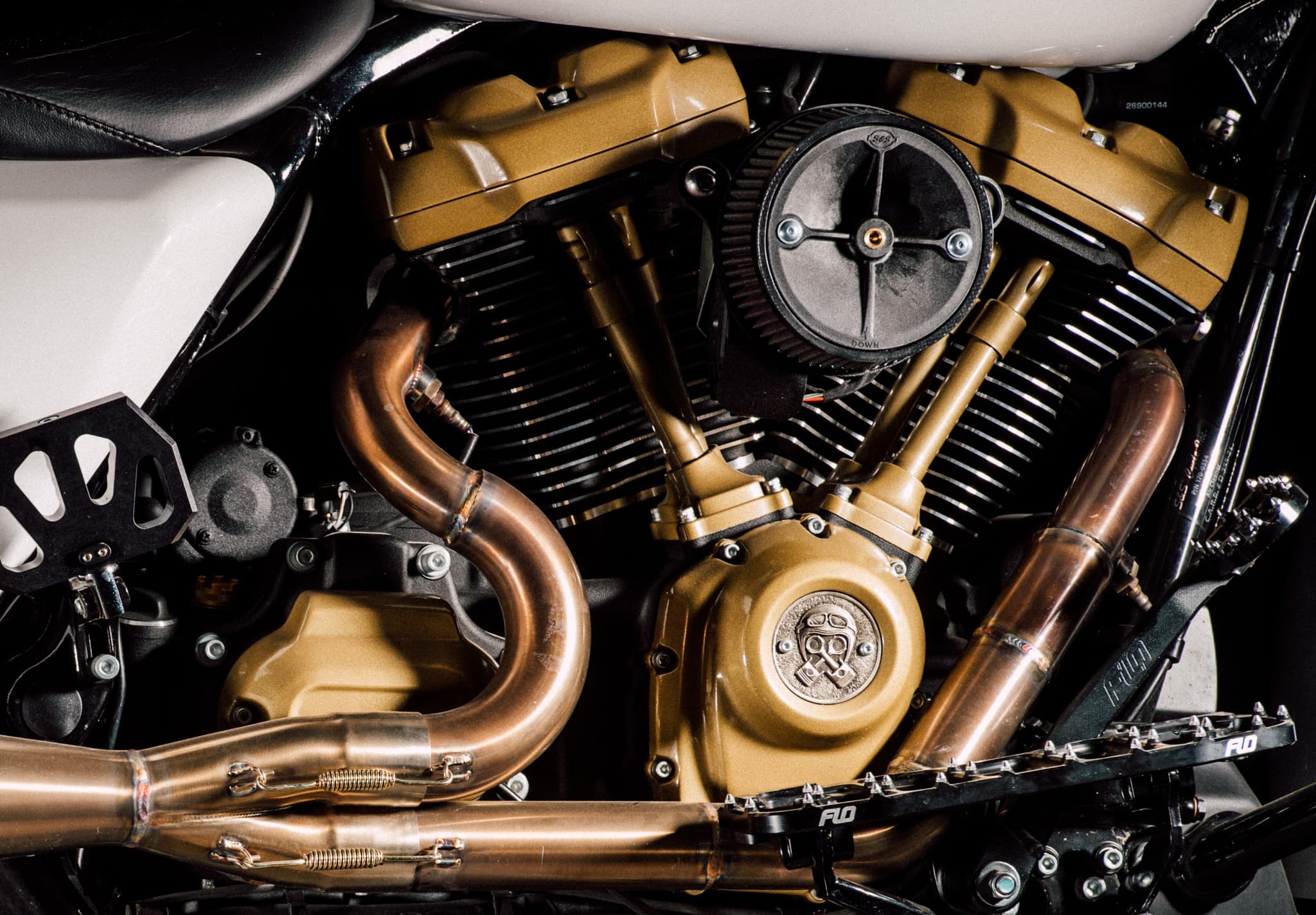Engine & Performance